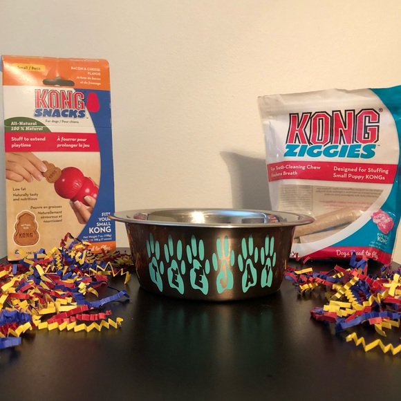 Personalized Pet Bowl with Paw Prints - Picture 3 of 4